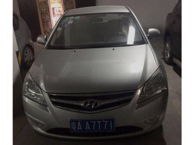 【轎車】現代悅動