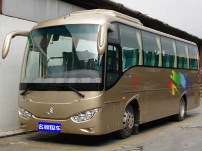 【巴士】金龍中巴37座